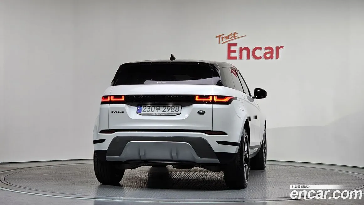 Land Rover Range Rover Evoque 2023 из KR, фото 3