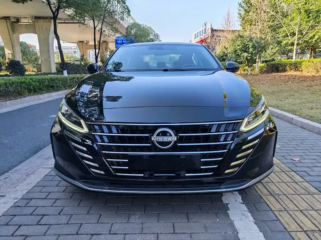 Nissan Teana 2023 из CN, фото 4