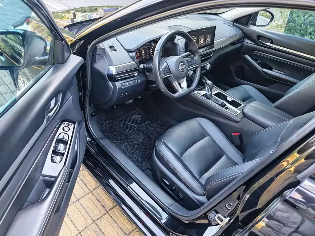 Nissan Teana 2023 из CN, фото 9