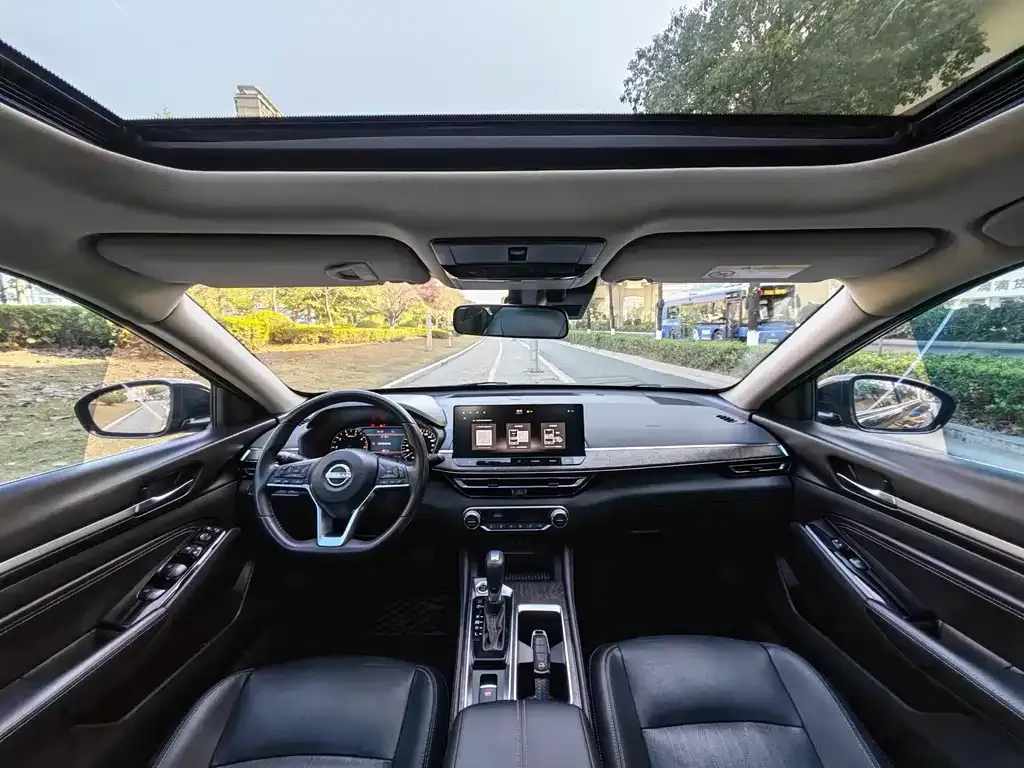 Nissan Teana 2023 из CN, фото 3