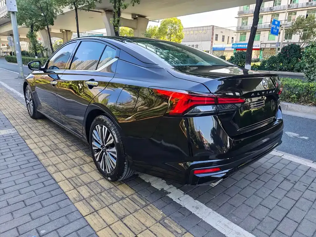Nissan Teana 2023 из CN, фото 6