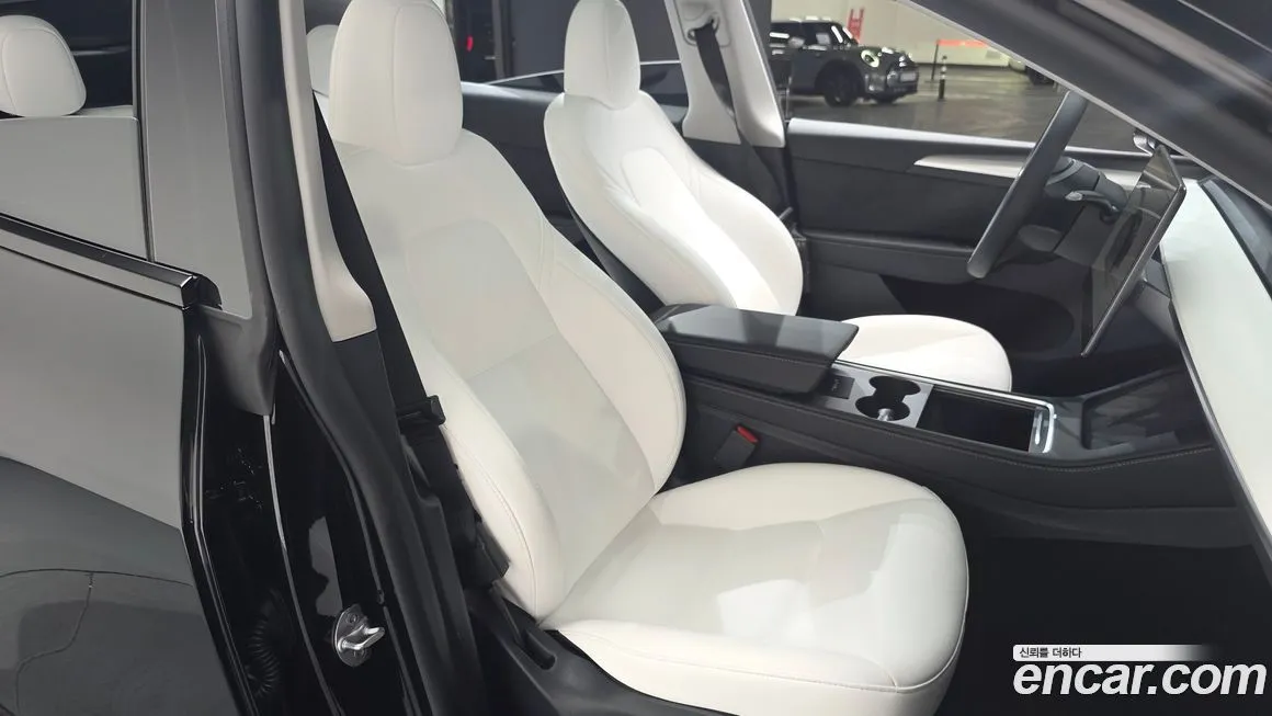 Tesla Model Y 2024 из KR, фото 5