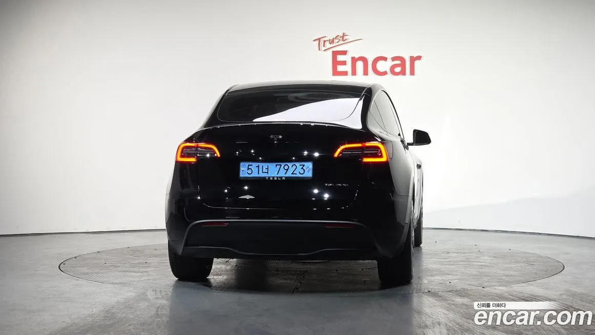 Tesla Model Y 2024 из KR, фото 4