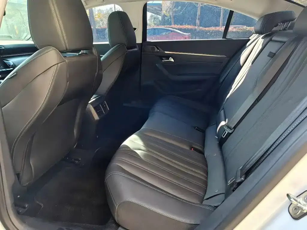 Peugeot 508 2024 из CN, фото 5