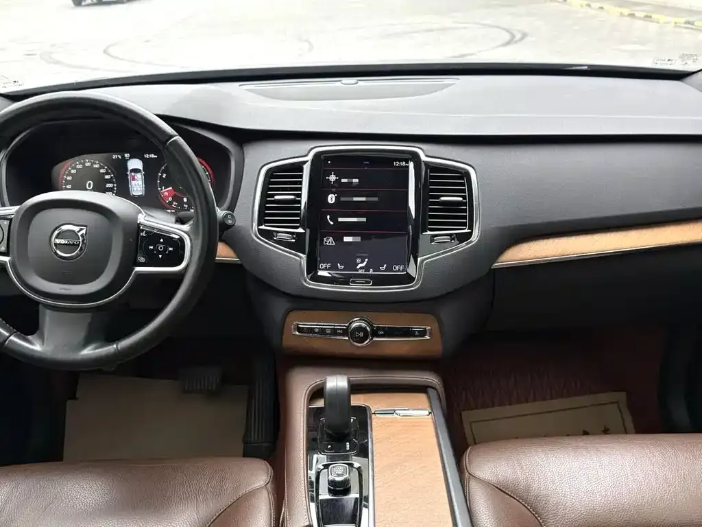 Volvo XC90 2021 из CN, фото 9