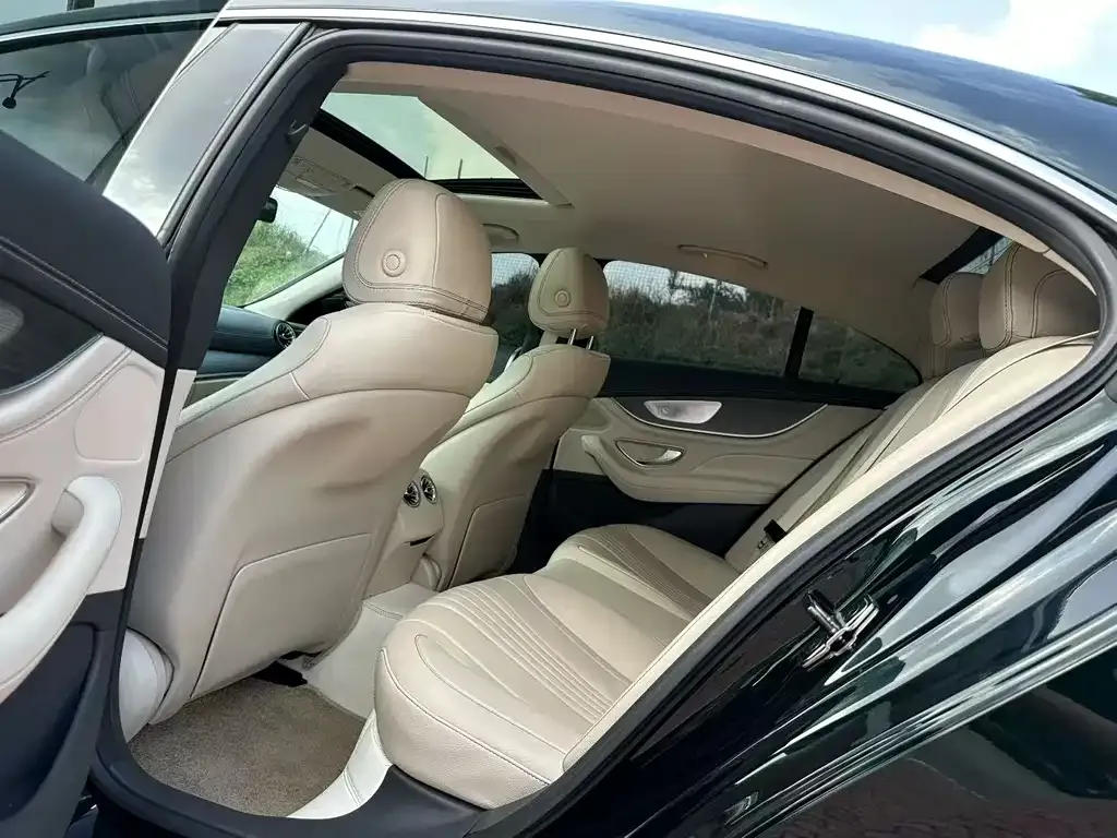 Mercedes-Benz CLS — фото 4