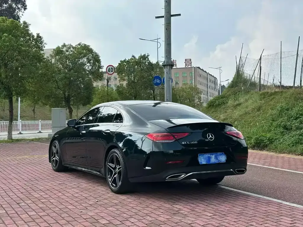Mercedes-Benz CLS — фото 7