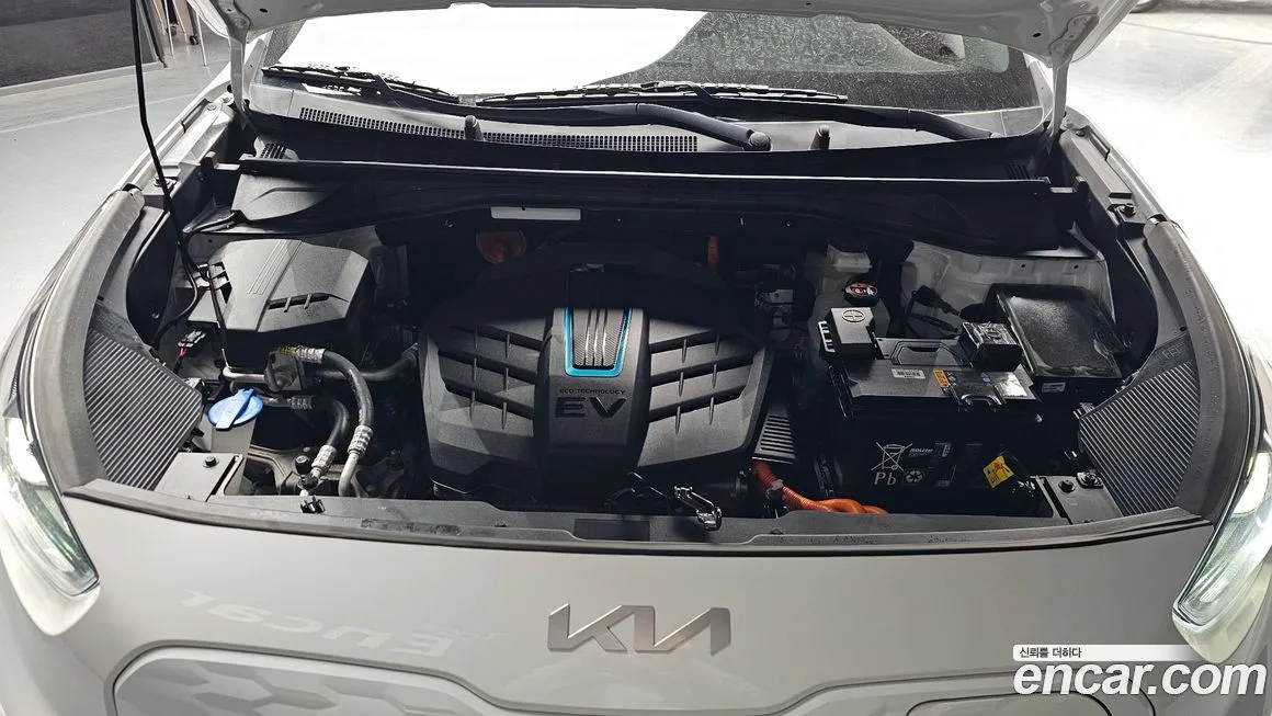 Kia Niro 2023 из KR, фото 8