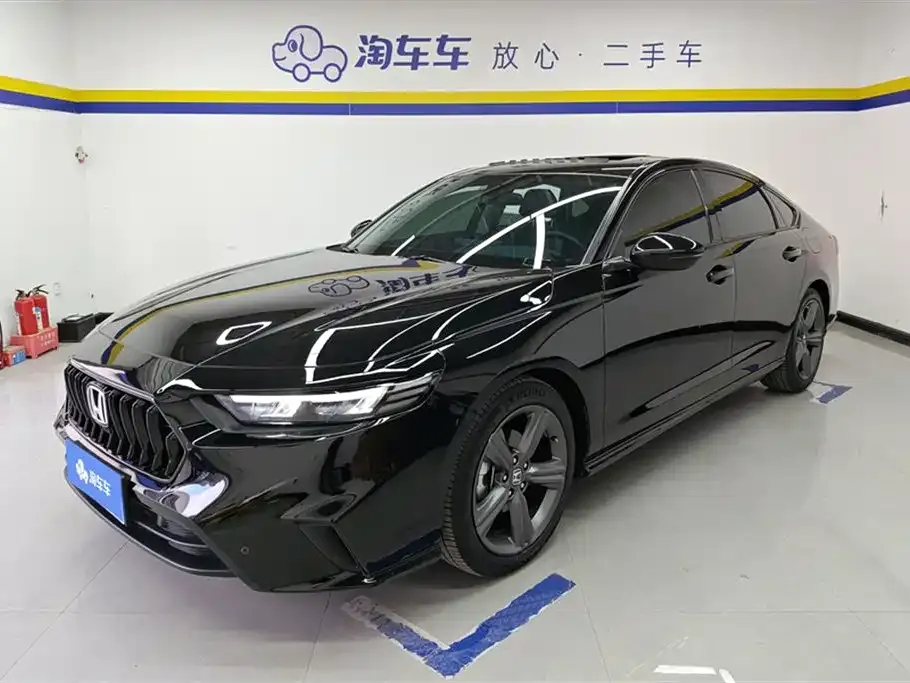 Honda Inspire 2023 из CN, фото 1
