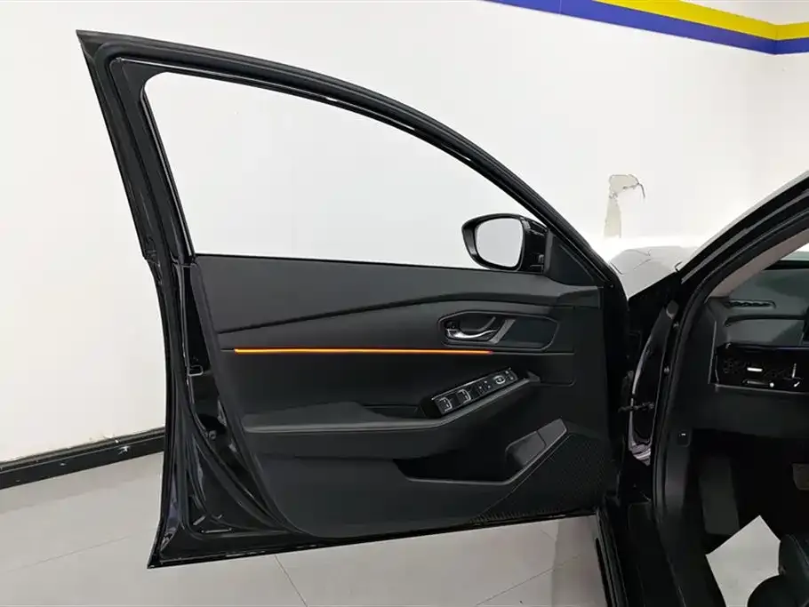 Honda Inspire 2023 из CN, фото 2