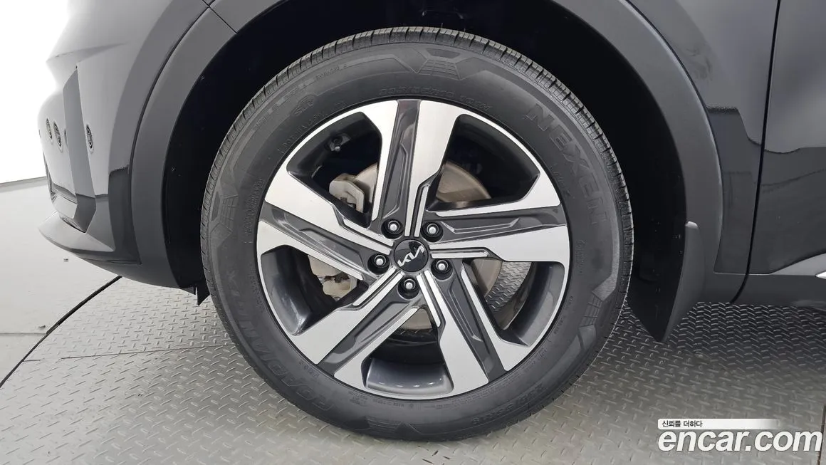 Kia Sorento — фото 5