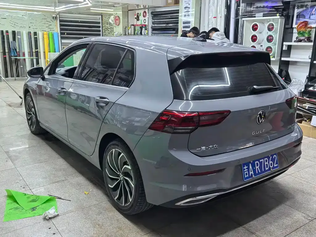 Volkswagen Golf 2022 из CN, фото 10
