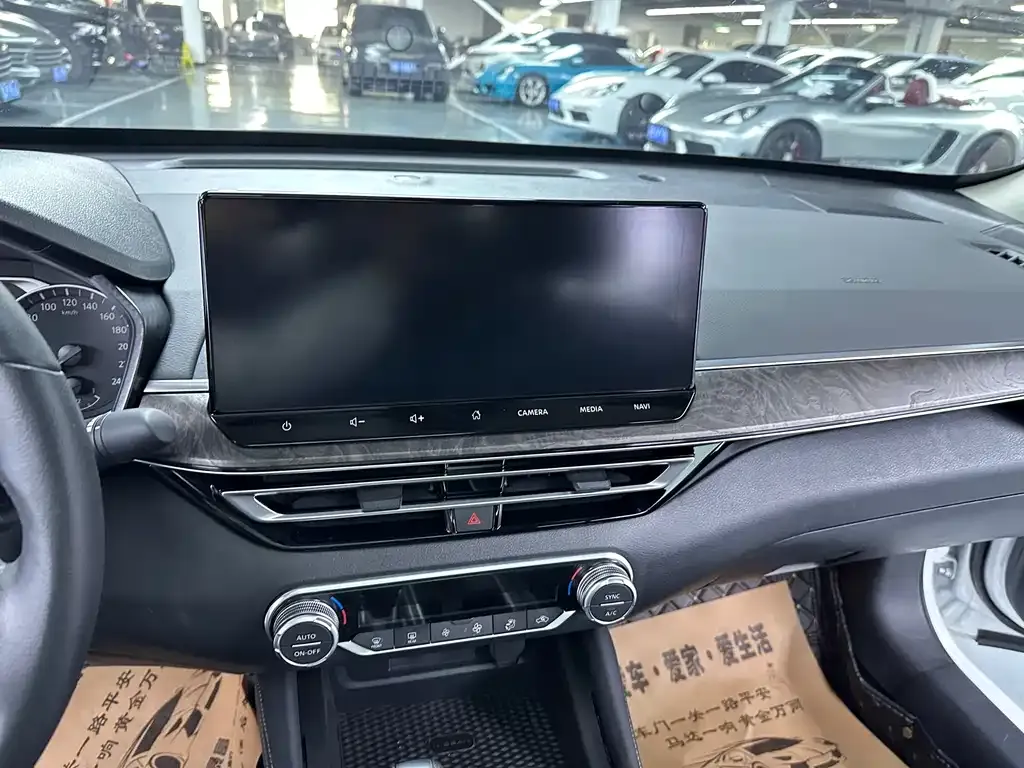 Nissan Teana 2024 из CN, фото 2