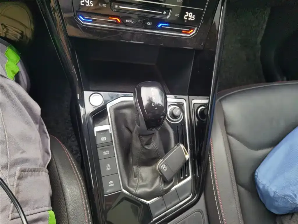 Volkswagen Tayron 2021 из CN, фото 7