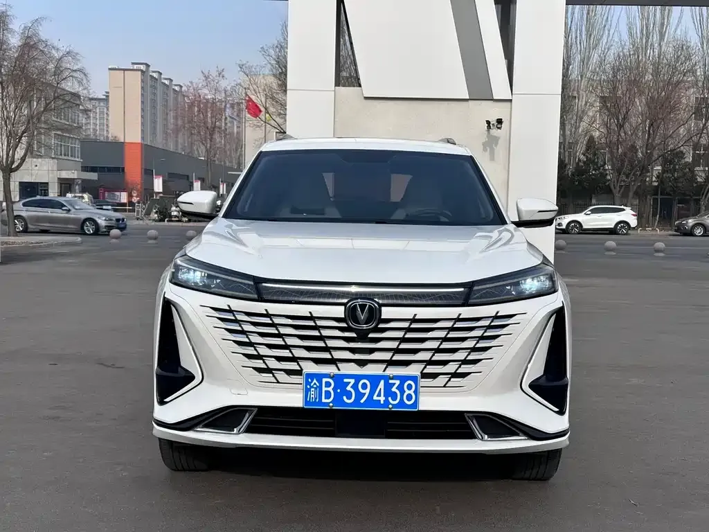 Changan CS75PLUS — фото 2