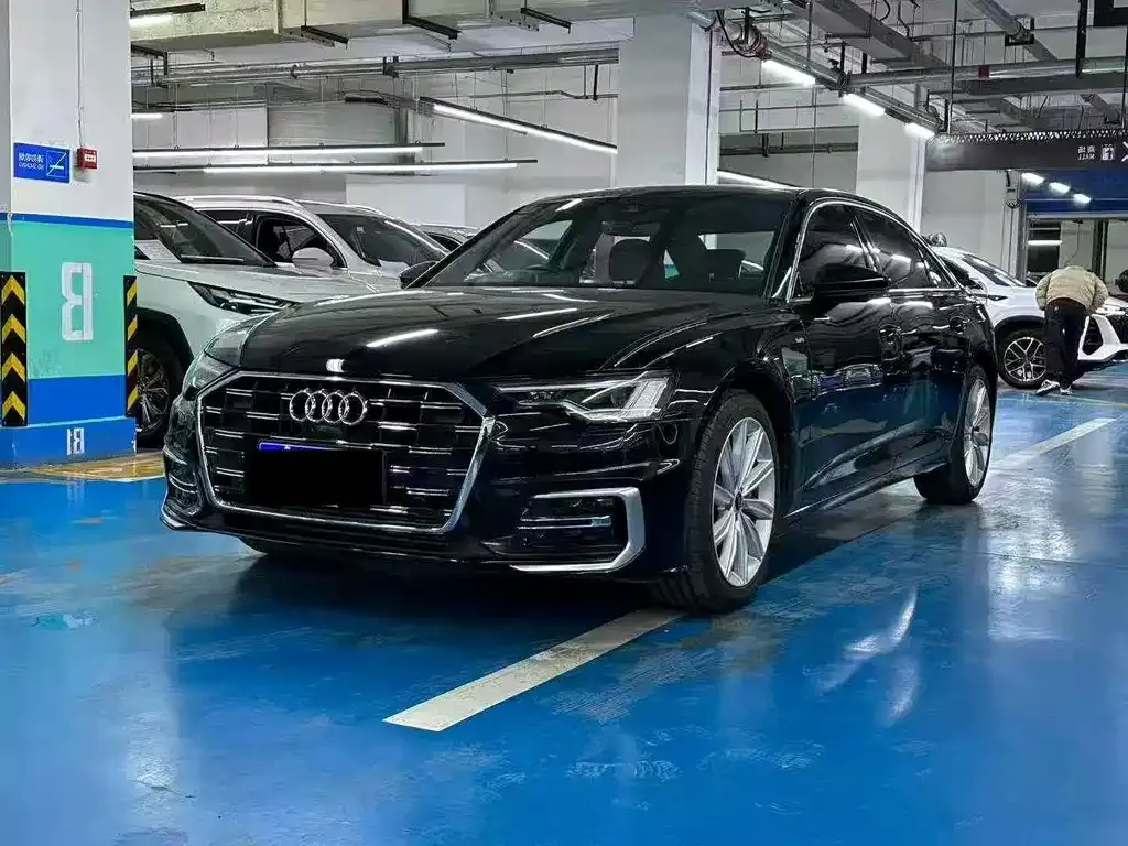 Audi A6L — фото 9