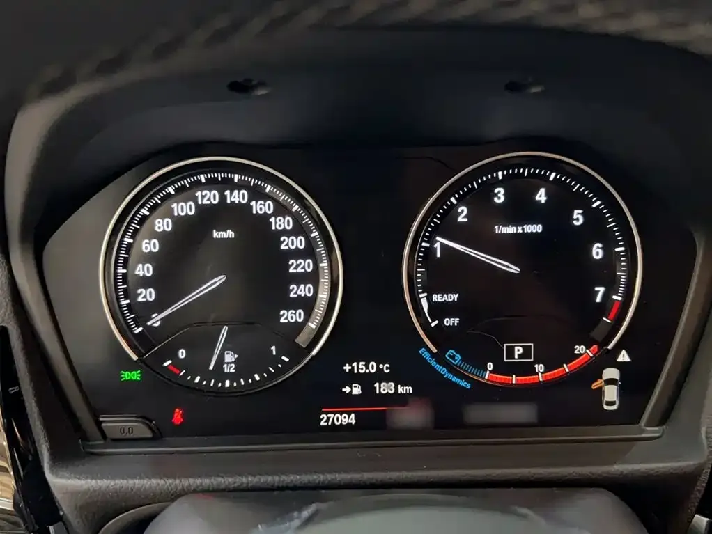 BMW 1 Series 2021 из CN, фото 4