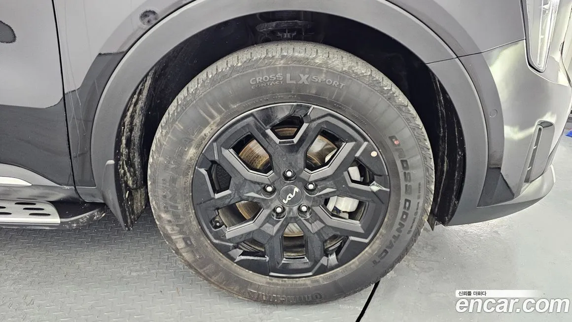 Kia Sorento — фото 5