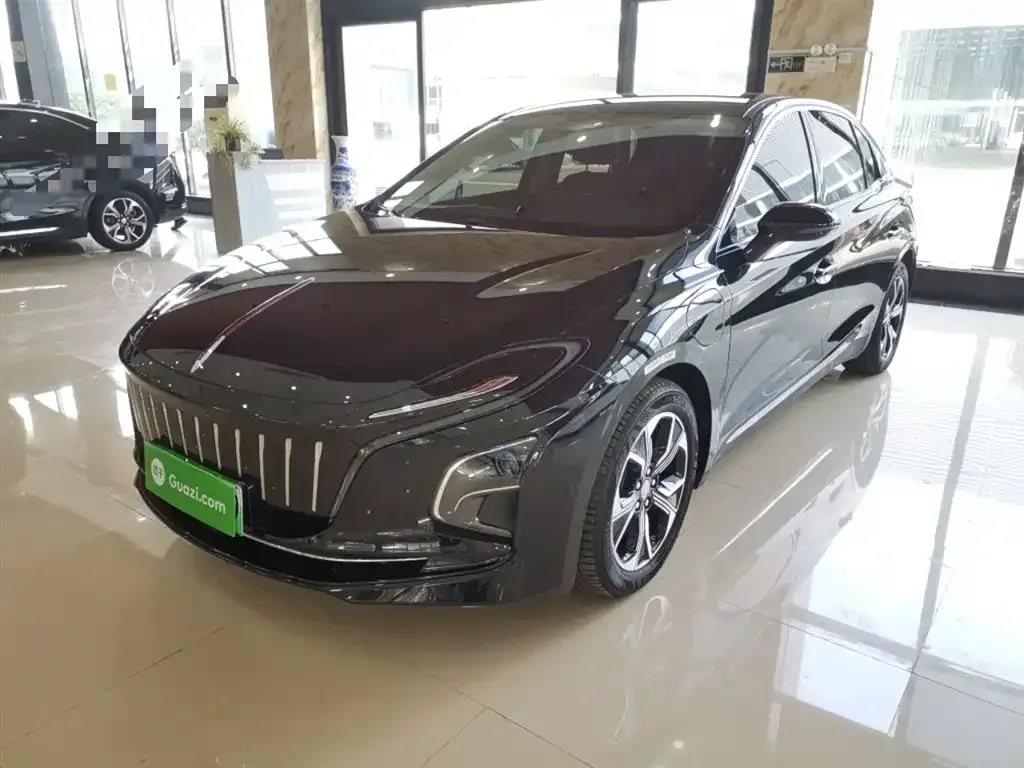 Hongqi E-QM5 2023 из CN, фото 1