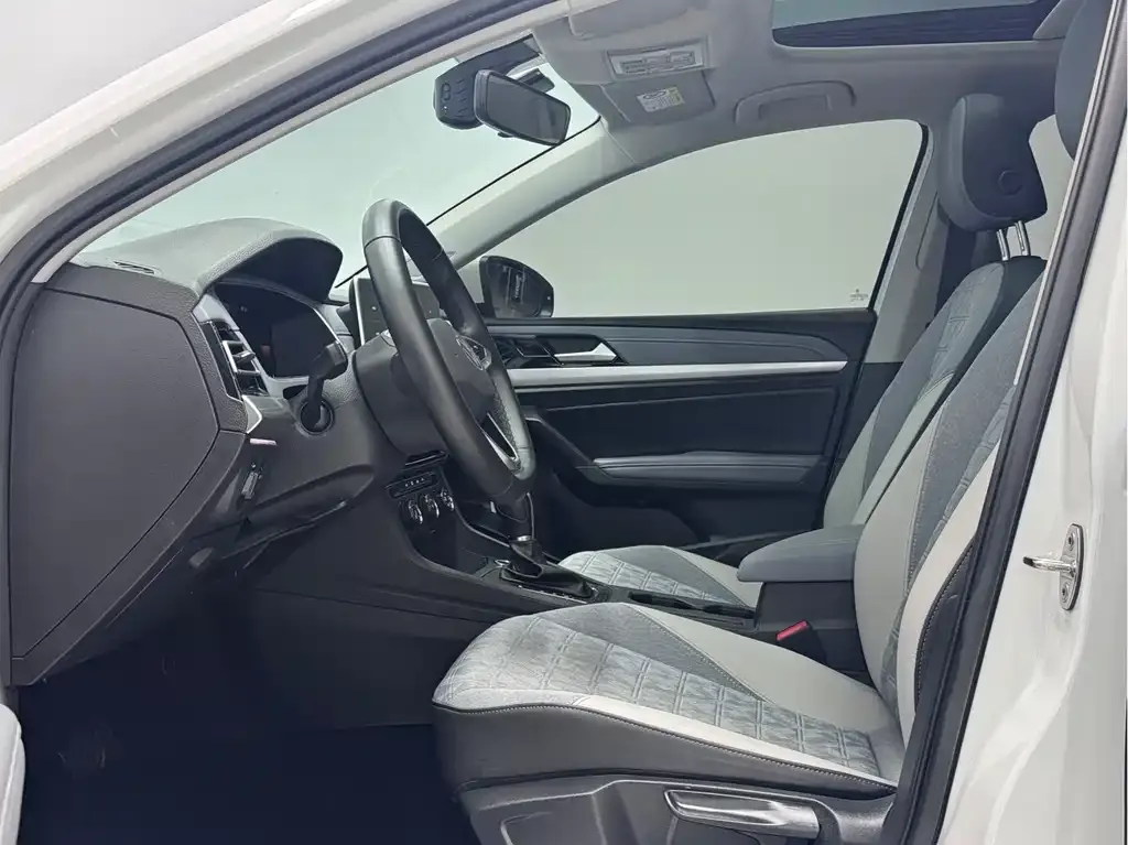 Volkswagen Lavida 2023 из CN, фото 2