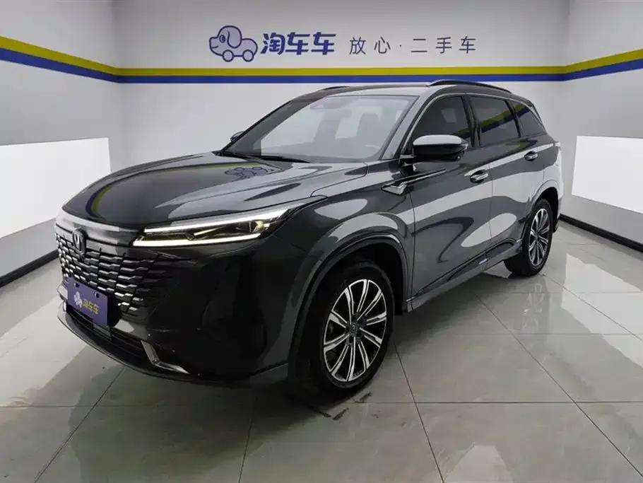 Changan CS75PLUS — фото 1