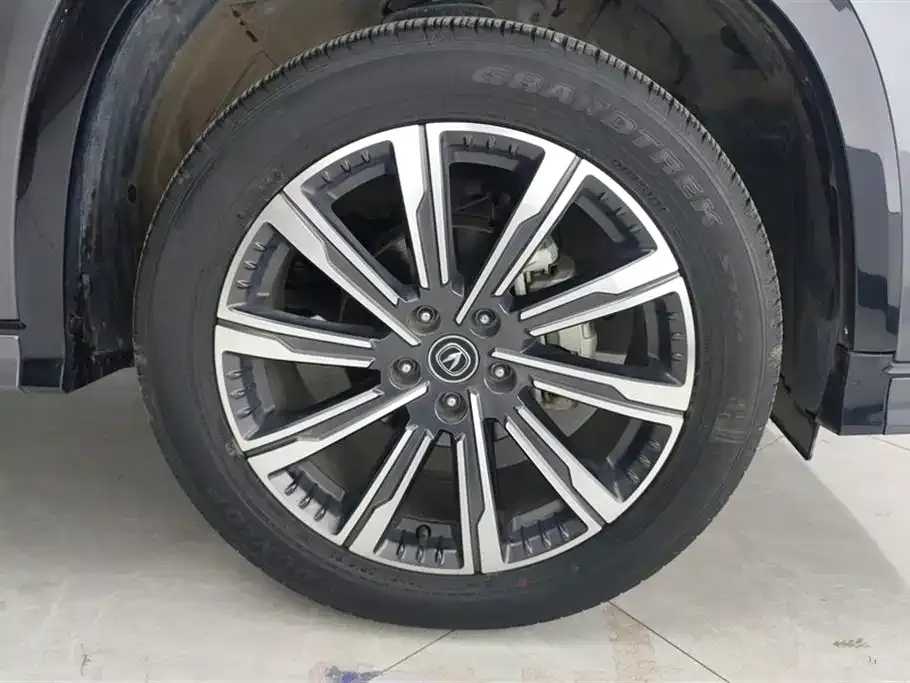 Changan CS75PLUS — фото 10