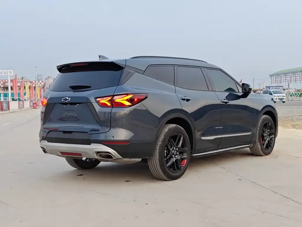 Chevrolet Blazer 2023 из CN, фото 5