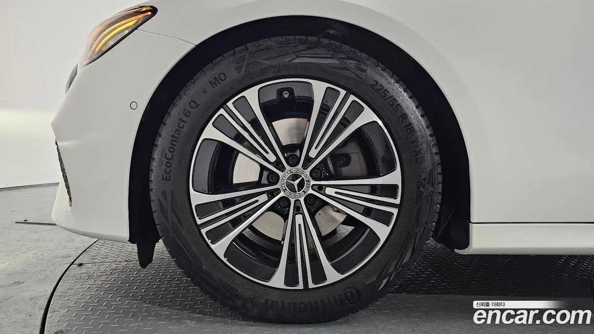 Mercedes-Benz E-Class 2025 из KR, фото 7
