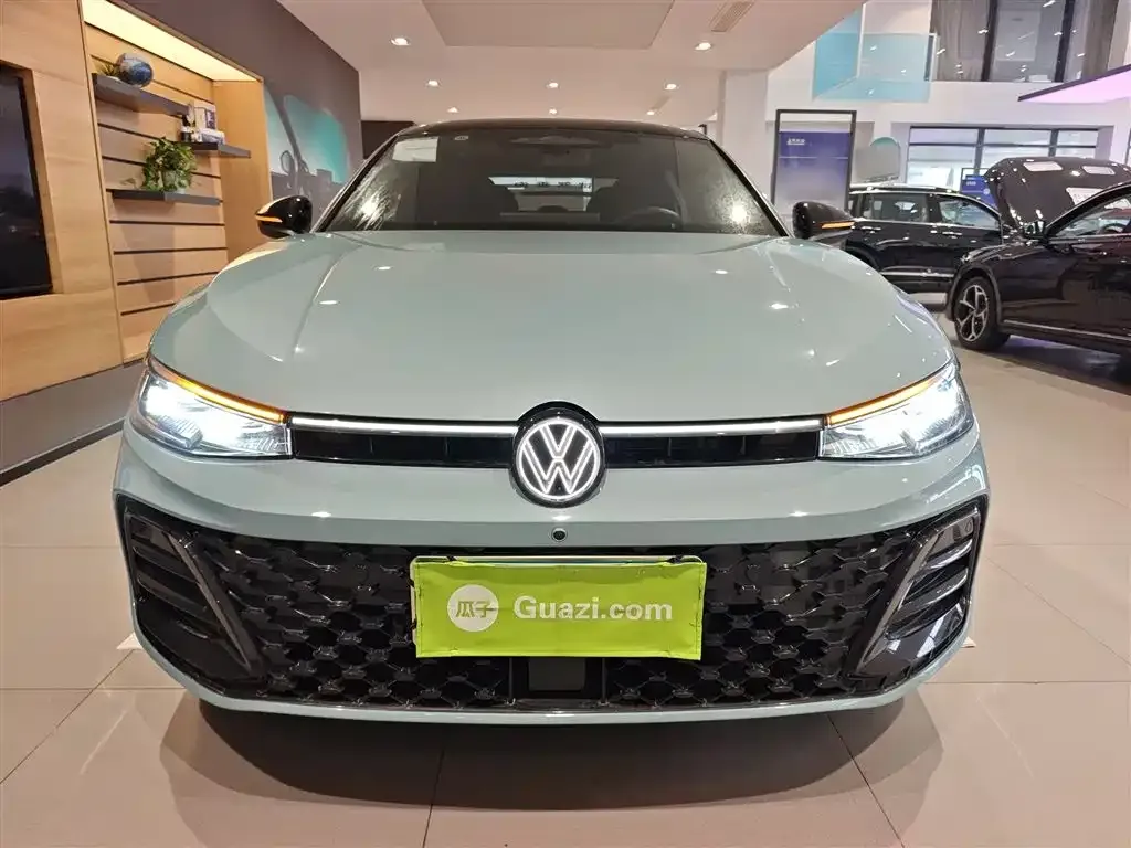 Volkswagen Passat — фото 5