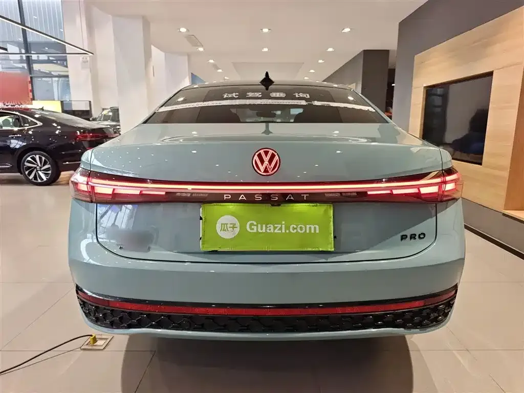 Volkswagen Passat — фото 4