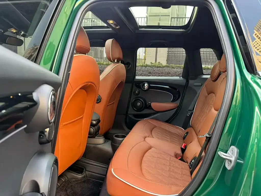 MINI Cooper (3-door) 2024 из CN, фото 5