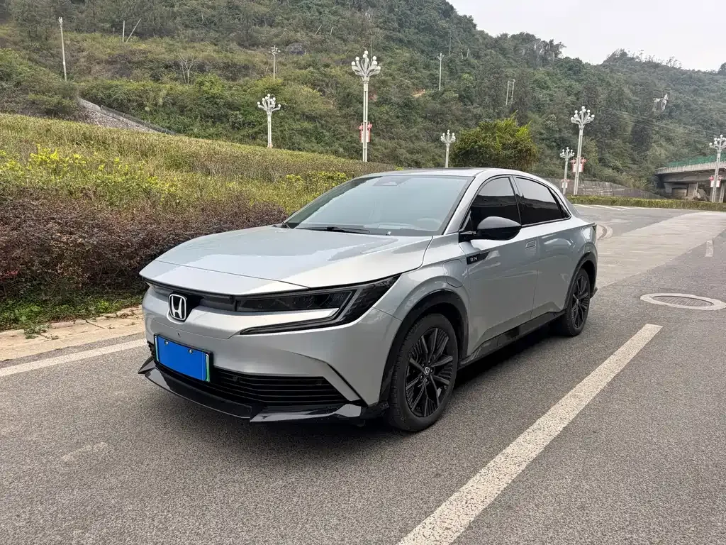 Honda e:NP2 2025 из CN, фото 1