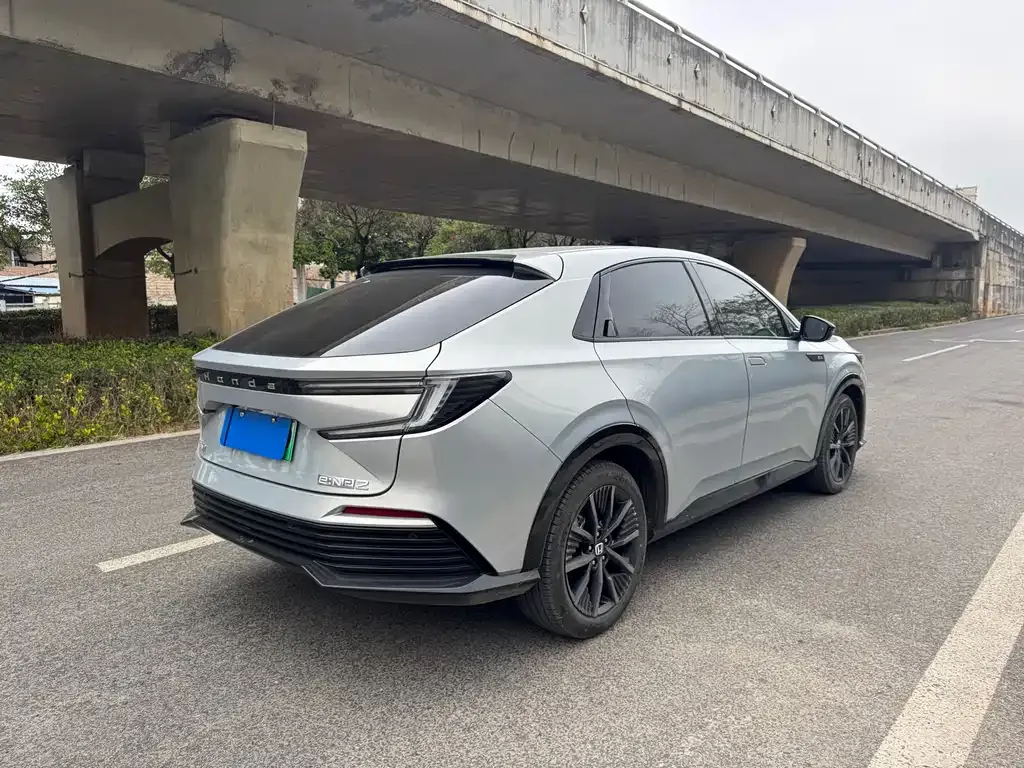 Honda e:NP2 2025 из CN, фото 5