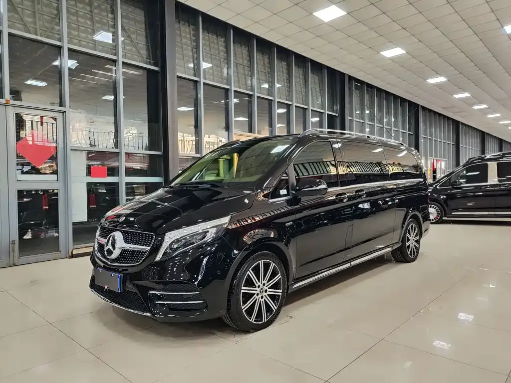 Mercedes-Benz V-Class 2022 из CN, фото 1