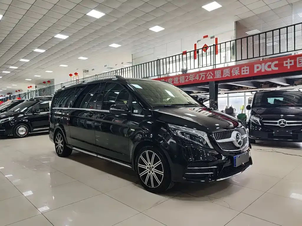Mercedes-Benz V-Class 2022 из CN, фото 9