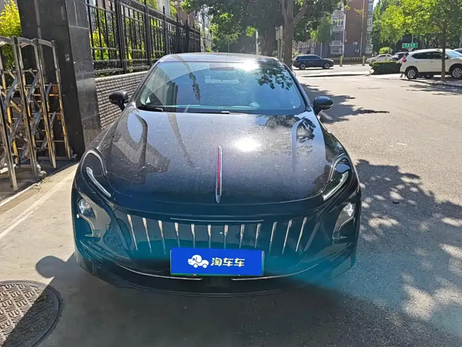 Hongqi E-QM5 2025 из CN, фото 2