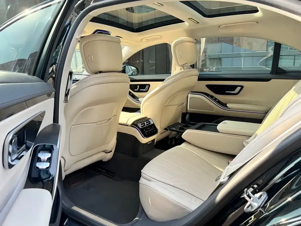 Mercedes-Benz S-Class 2023 из CN, фото 3