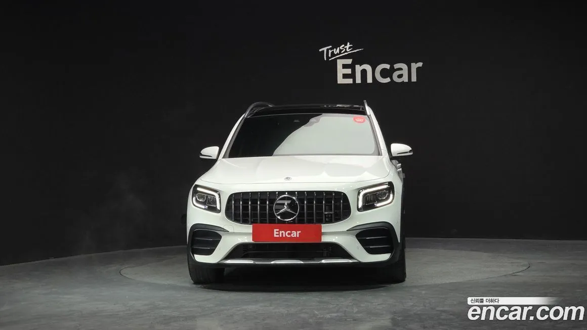 Mercedes-Benz GLB-Class — фото 5