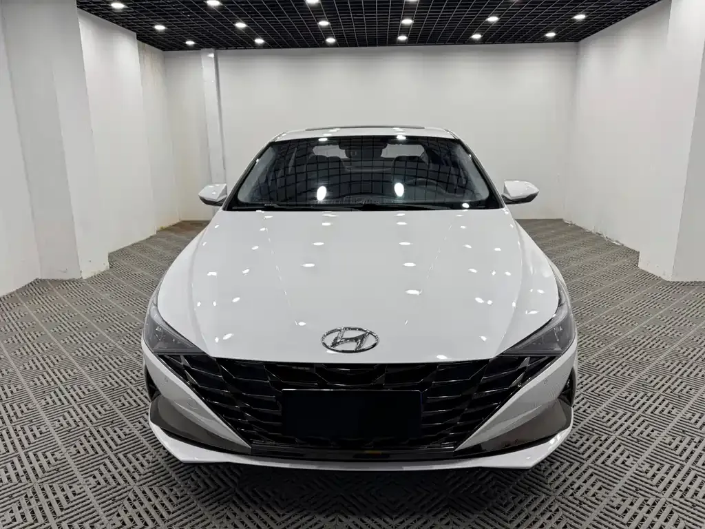 Hyundai Elantra 2022 из CN, фото 8