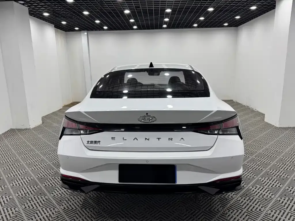 Hyundai Elantra 2022 из CN, фото 9