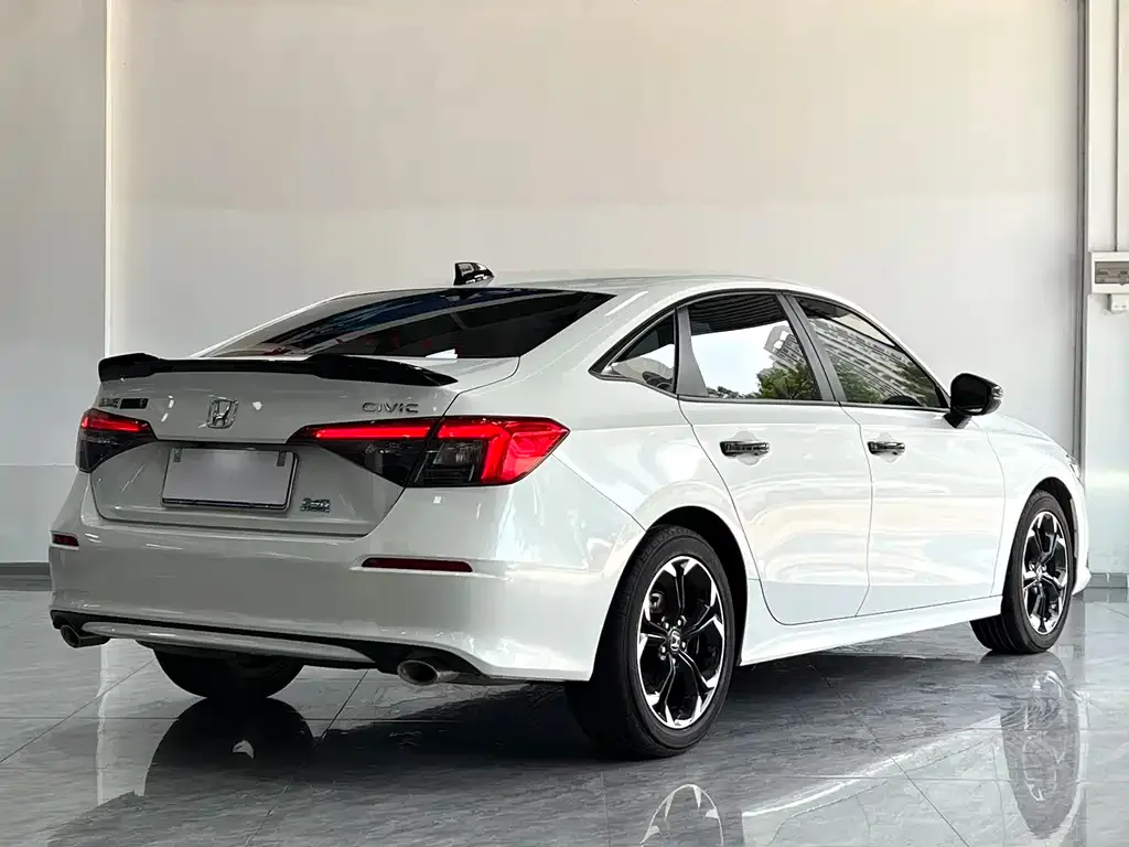Honda Civic 2023 из CN, фото 5