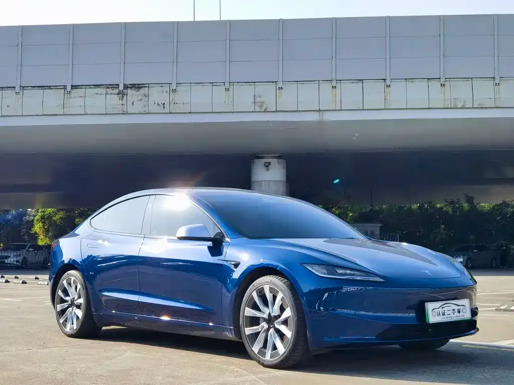 Tesla Model 3 2023 из CN, фото 8