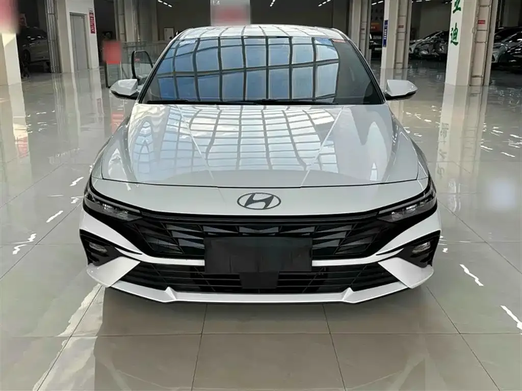 Hyundai Elantra 2024 из CN, фото 7