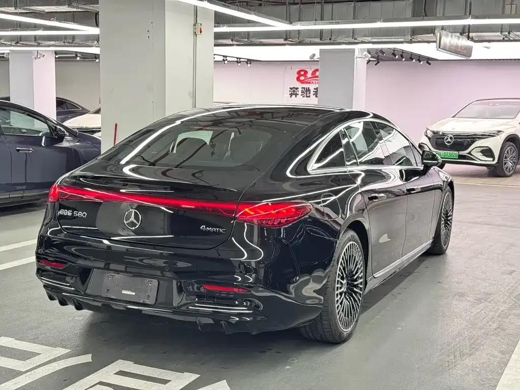 Mercedes-Benz EQS 2023 из CN, фото 4