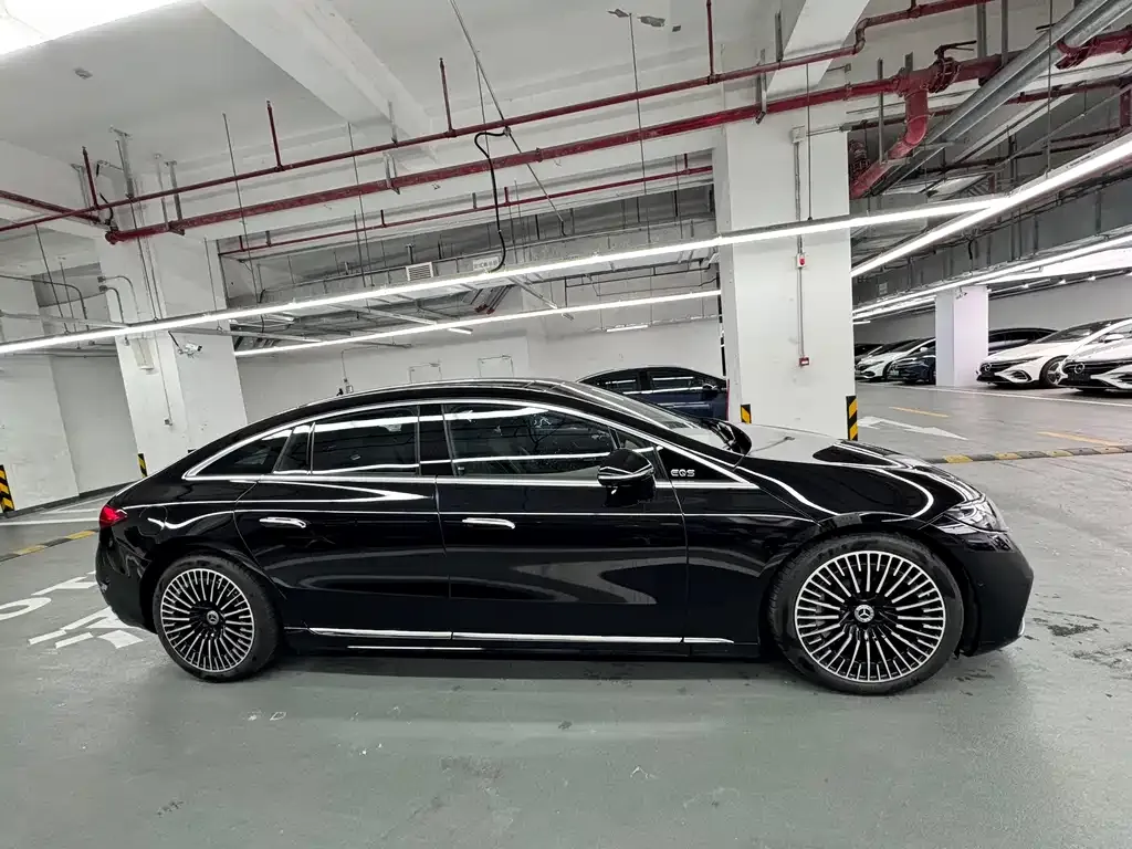 Mercedes-Benz EQS 2023 из CN, фото 2