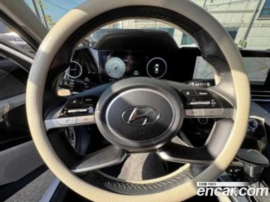Hyundai AVANTE 2021 из KR, фото 4