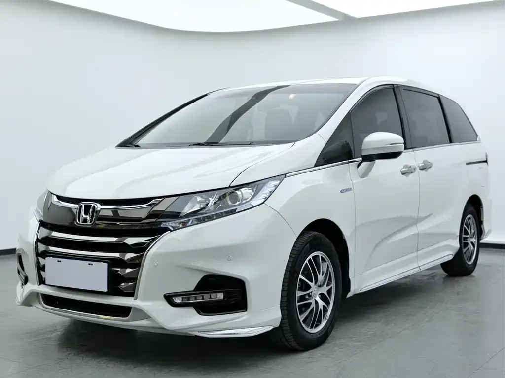 Honda Odyssey — фото 1