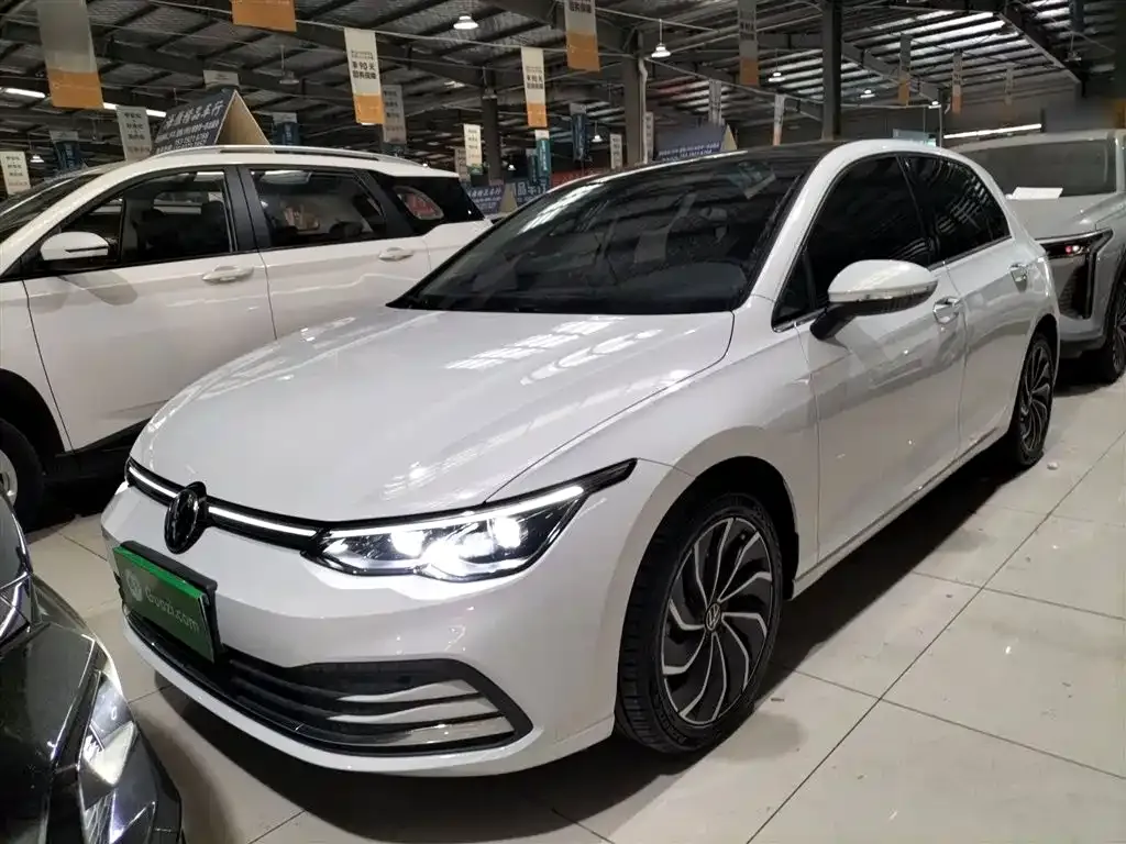 Volkswagen Golf 2021 из CN, фото 1