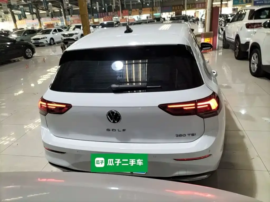 Volkswagen Golf 2021 из CN, фото 4