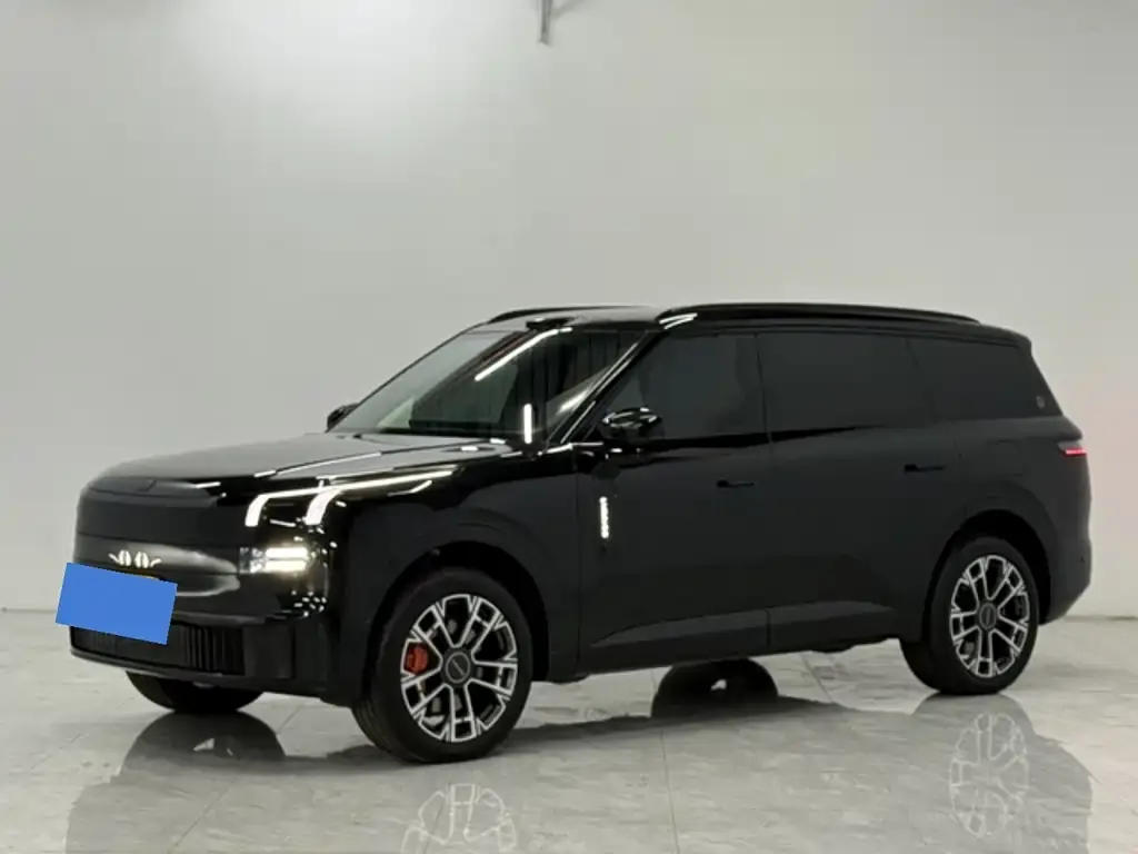 Lynk & Co 900 2025 из CN, фото 3